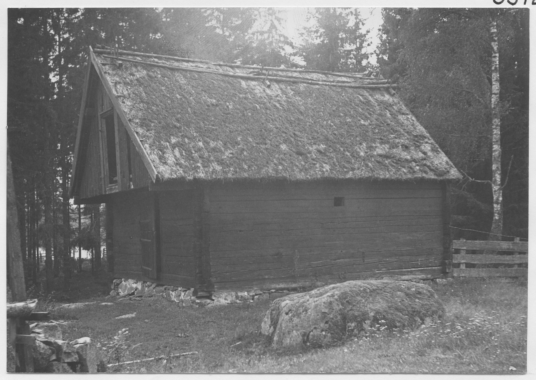 Mårten Sjöbeck, Grönteborda, bod med överkragat loft