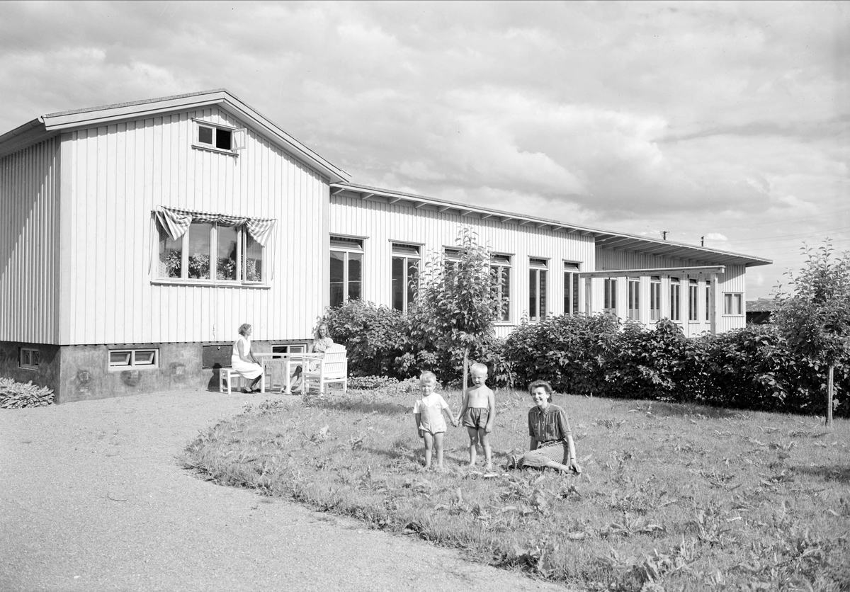 Paul Sandberg, Petterslunds förskola, kvarteret Salnecke, Fålhagen, Uppsala 1944