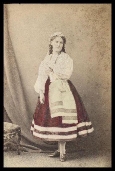 London Stereoscopic and Photographic Company, Guy Little Theatrical Photograph