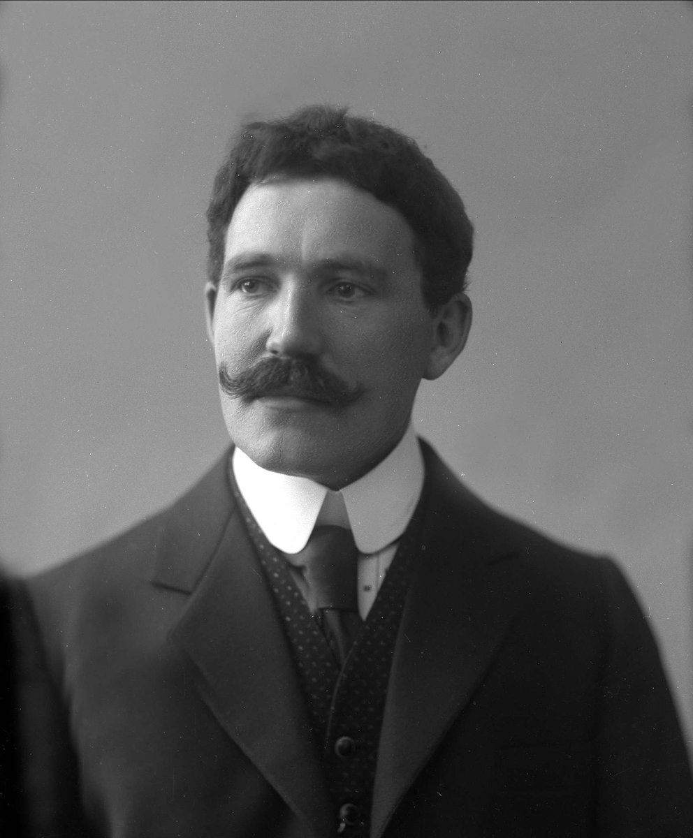 Gustav Borgen, NFB.37293