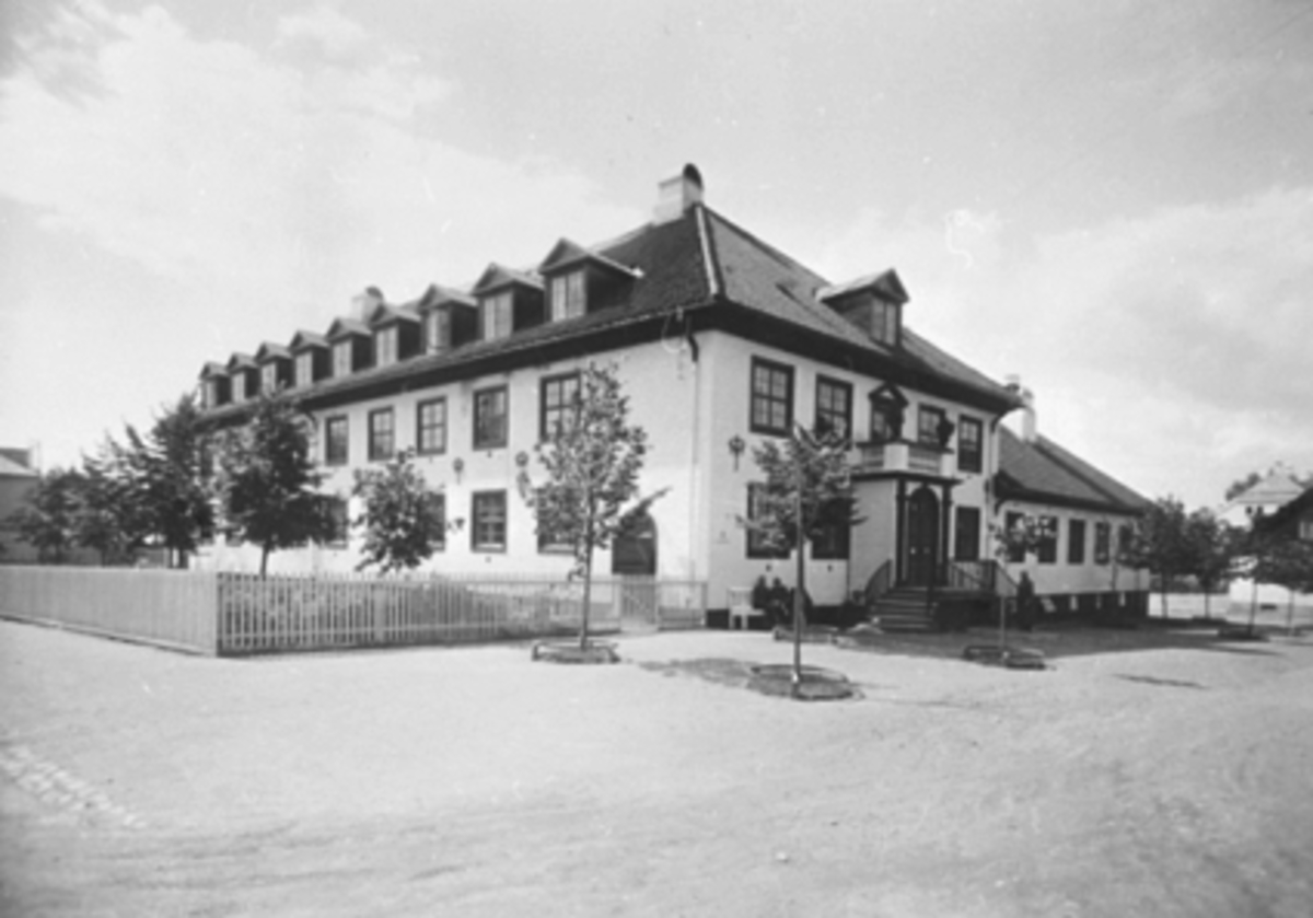 Anno Domkirkeodden, EKSTERIØR, HAMAR KOMMMUNALE BAD, GAMLEHJEMMET
