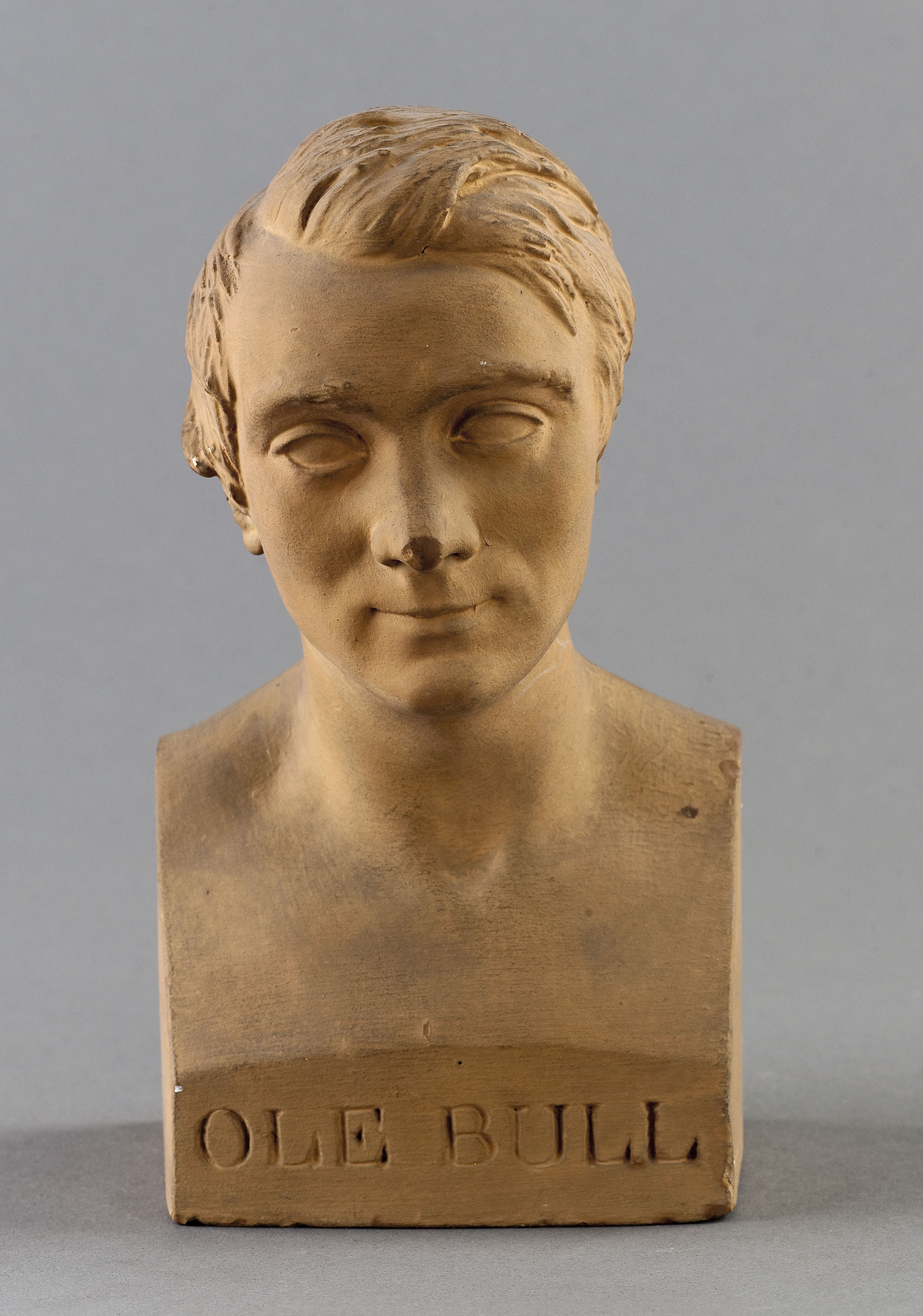 Jean Pierre Dantan, Portrait sérieux d'Olé-Bornemann Bull (1800-1870), violoniste norvégien