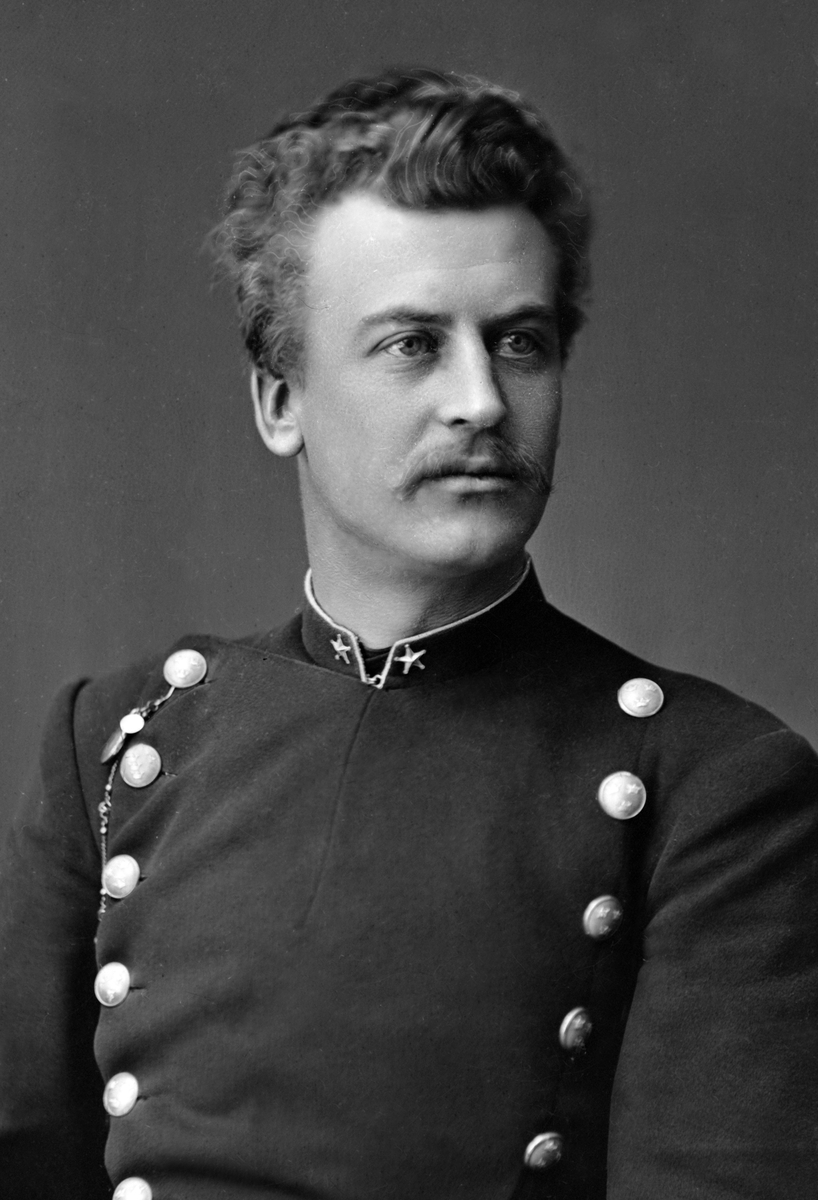 Maria Tesch, Porträtt Fotograferad i Maria Teschs ateljé som fanns i Linköping åren 1873 - 1936. Digitaliserad efter original glasnegativ som förvaras på Stiftsbiblioteket /Linköpings stadsbibliotek.