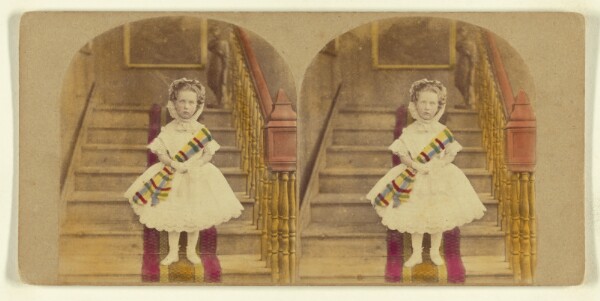 London Stereoscopic and Photographic Company, Going to a Party.