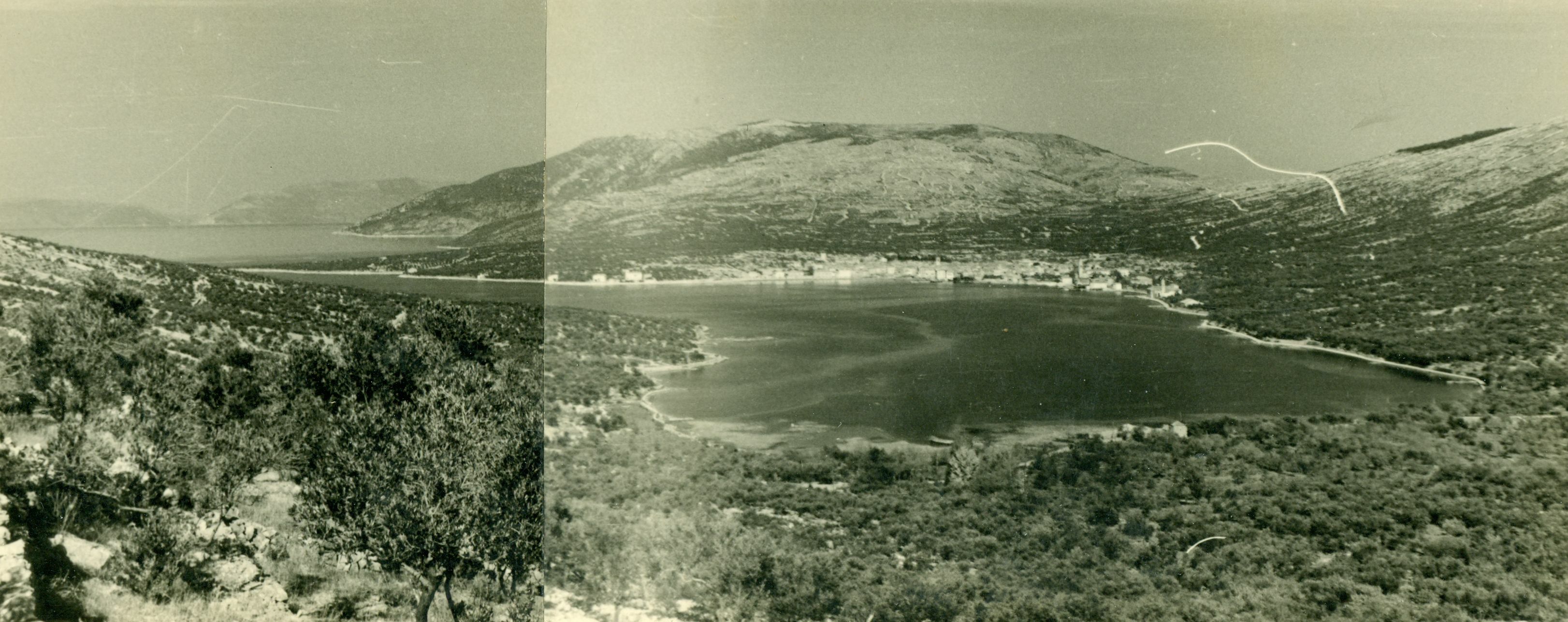 Branko Fučić, Cres, panorama grada, istočni i zapadni dio