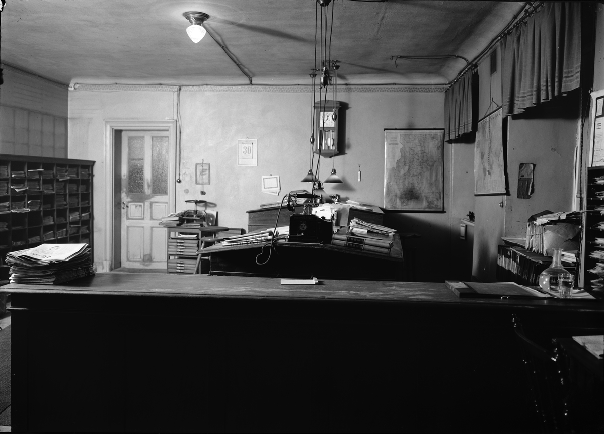 Paul Sandberg, Upsala Nya Tidnings lokaler i Oxenstiernska huset vid Riddartorget, Uppsala, interiör 1920-tal