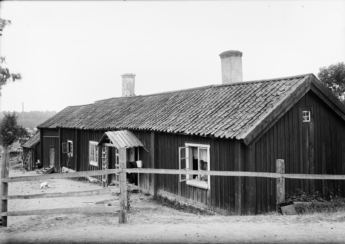 Paul Sandberg, Bodar and Cottage - Strömbom, Ånge, Lena parish, Uppland, probably 1920s