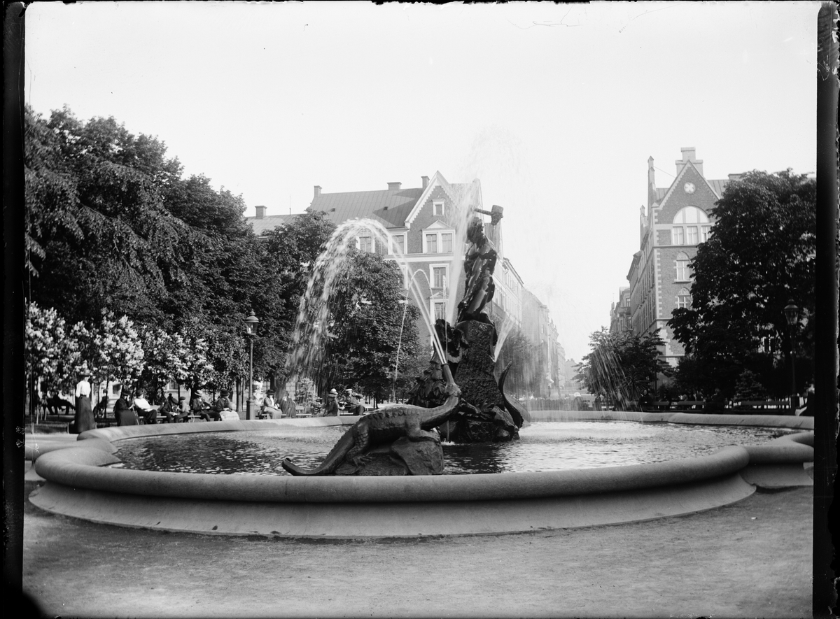 Skötsner-Edhlund, Staty i fontän, Stockholm