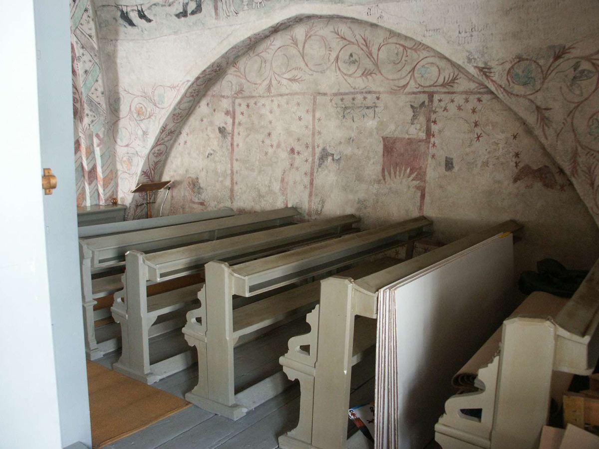 Johan Dellbeck, Kyrkbänkar och kalkmålning, orgelläktaren i Litslena kyrka, Litslena socken, Uppland 2004