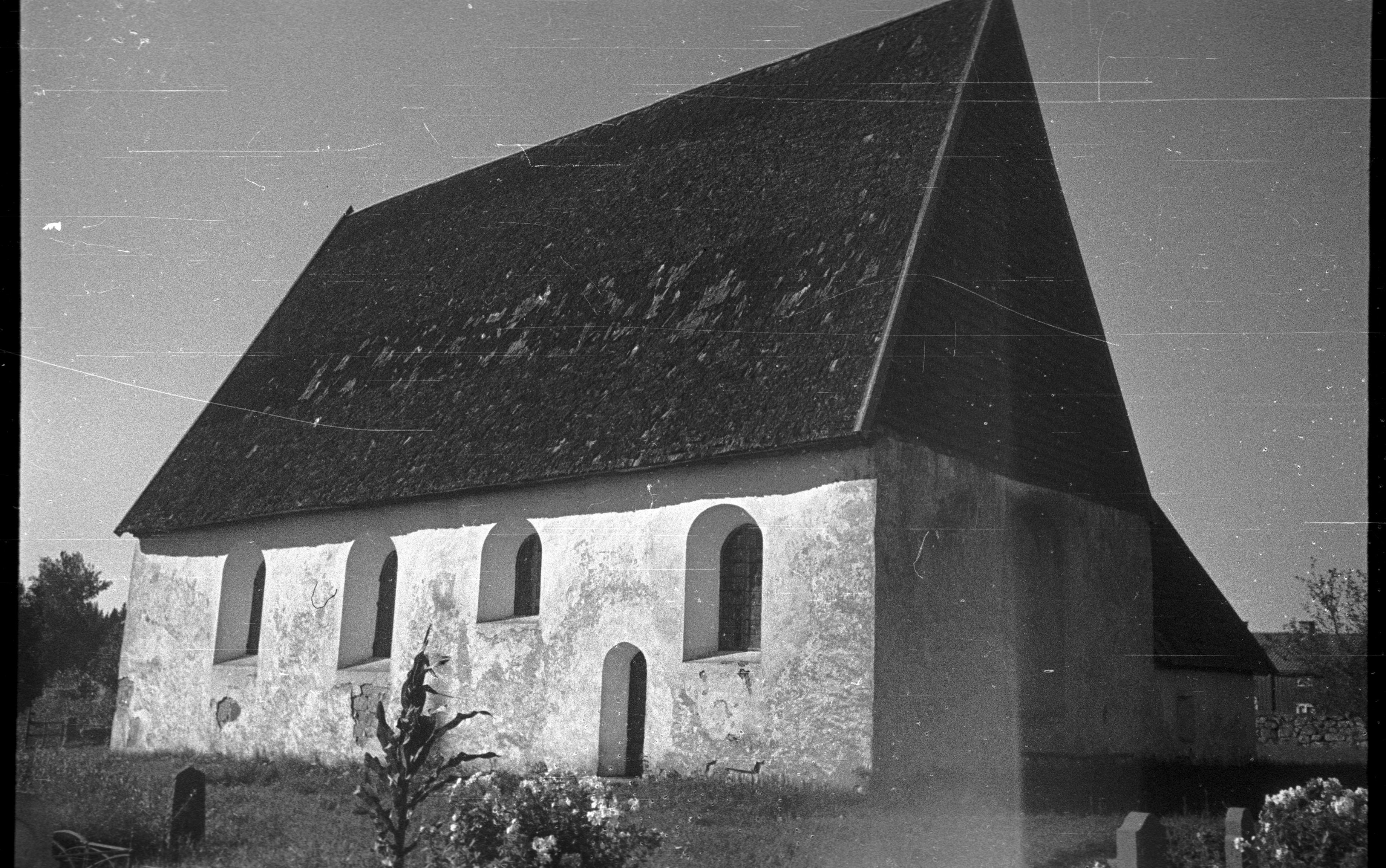 Berit Wallenberg, Sjösås gamla kyrka