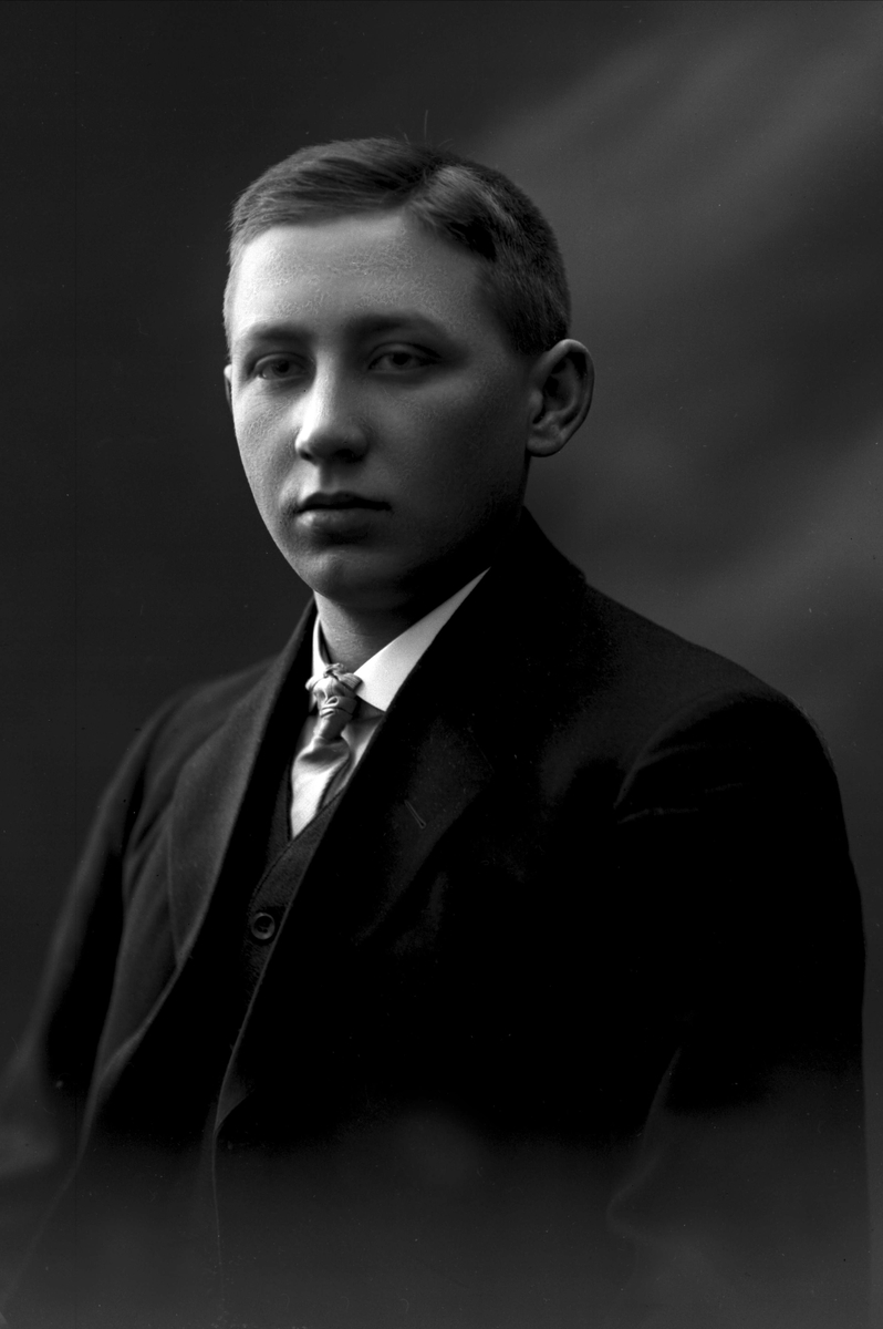 Gustav Borgen, NFB.22304