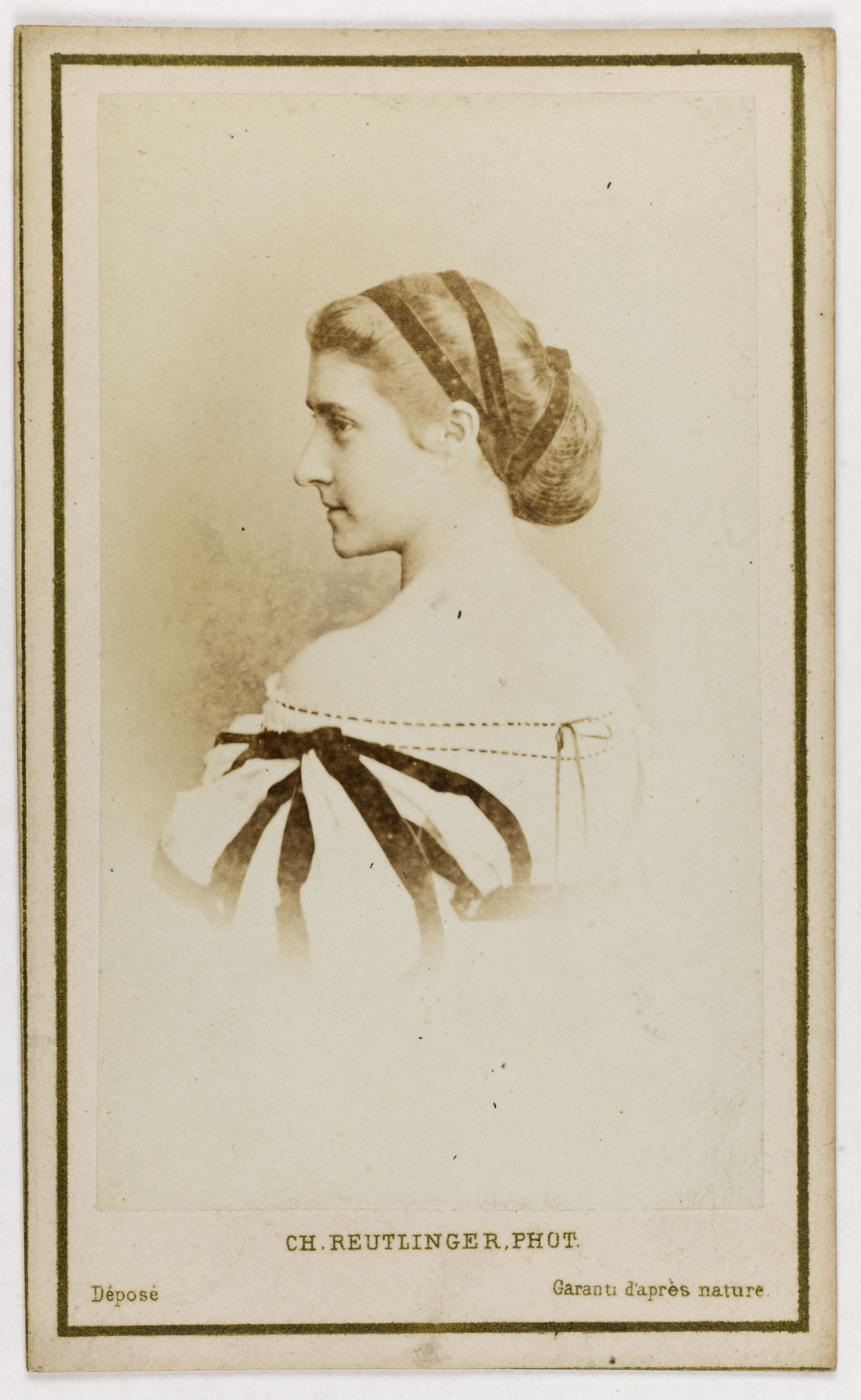 Charles Reutlinger, Portrait de Mlle Ernestine Urban, danseuse