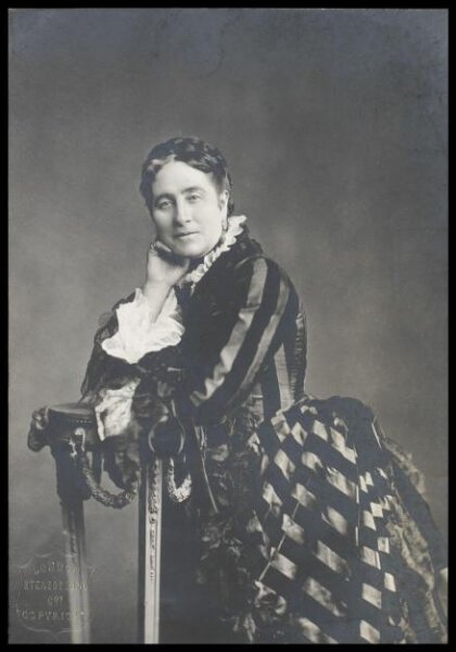 London Stereoscopic and Photographic Company, Guy Little Theatrical Photograph
