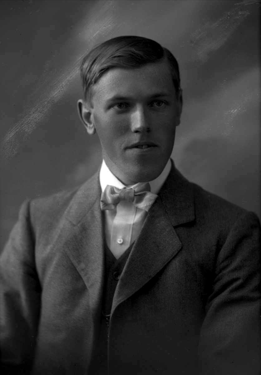 Gustav Borgen, NFB.11894