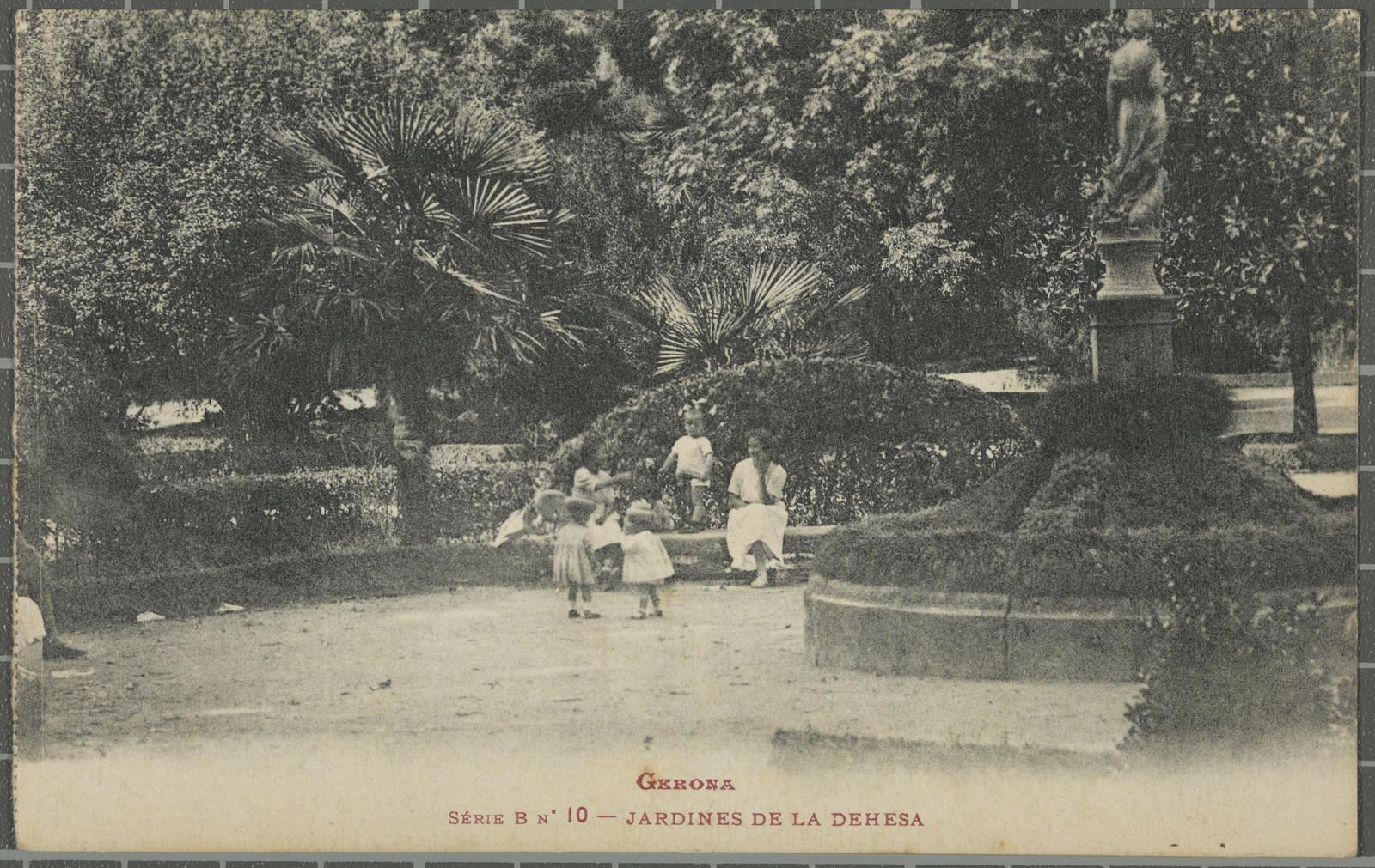 Josep Esquirol Pérez, Gerona. Série B nº 10 - Jardines de la Dehesa