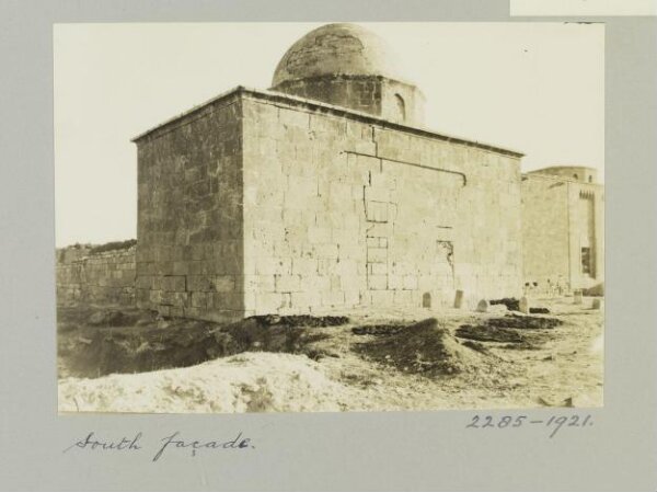 K.A.C. Creswell, South façade of Musa ibn Abd Allah al-Nasiri Mausoleum, Aleppo