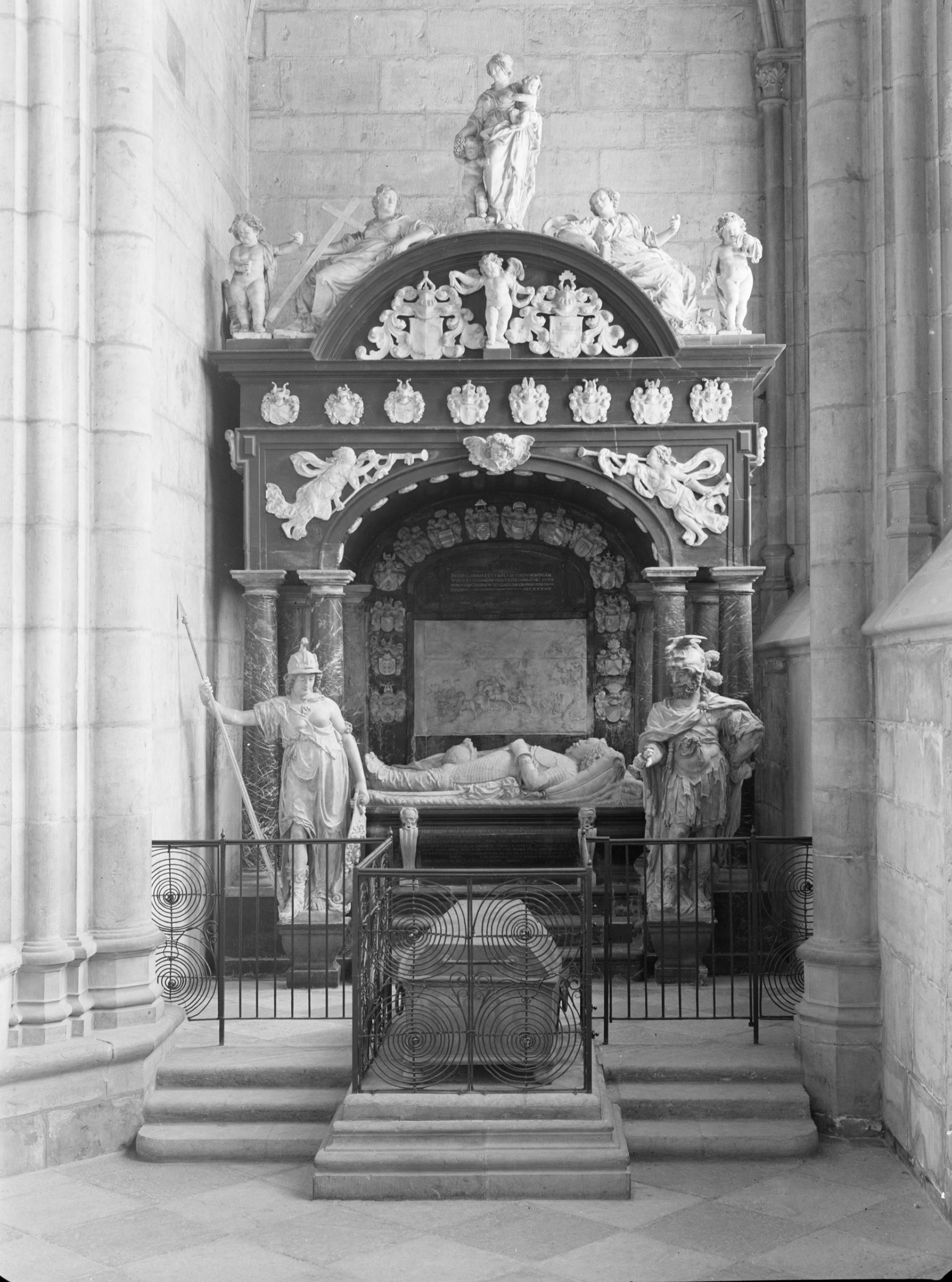 Iwar Anderson, Skara domkyrka (Sankta Maria kyrka)