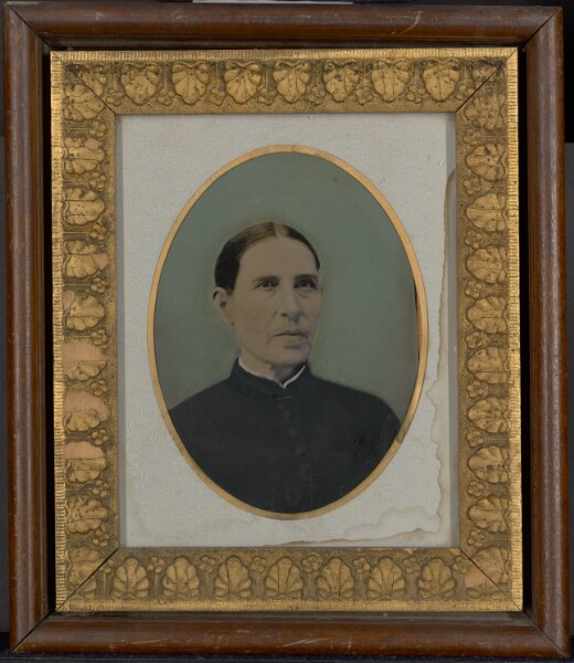 Unknown, [Portrait of woman]