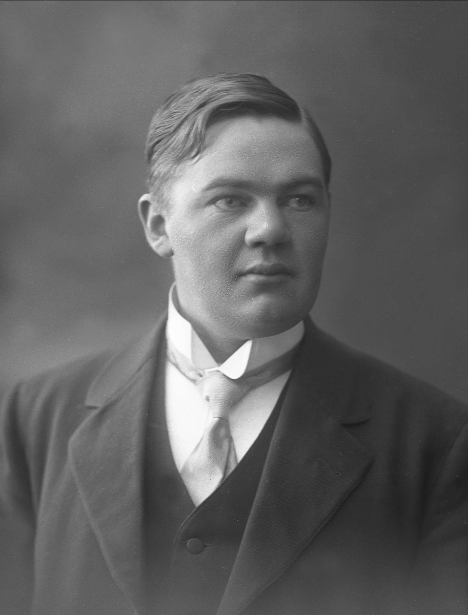 Gustav Borgen, NFB.37287