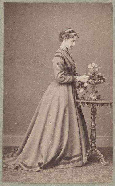 Unknown, Carte-de-visite photographs (480). Four photographs  are dry-mounted to each sheet (120).