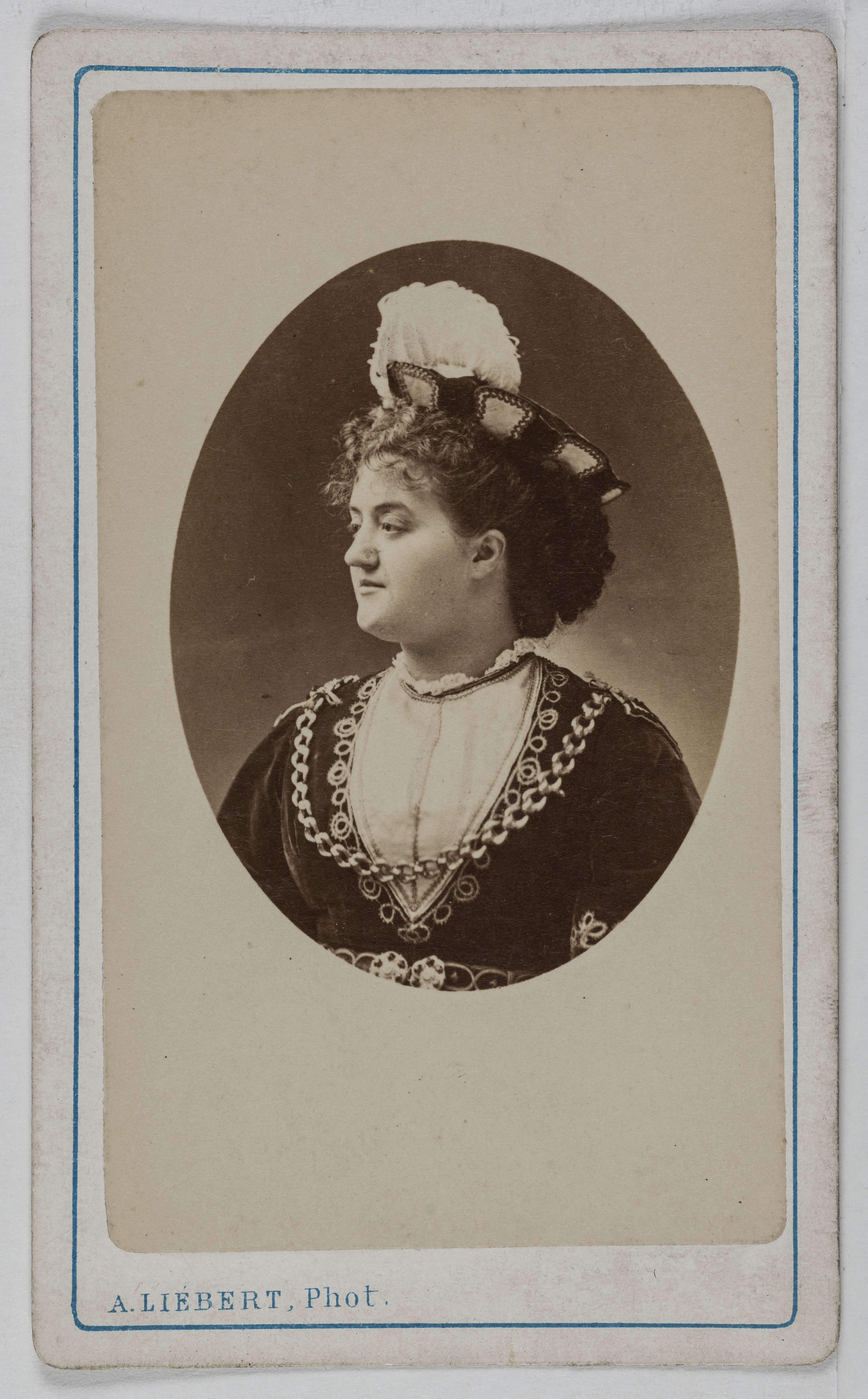 Alphonse Liébert, Portrait de Lombia, (actrice)