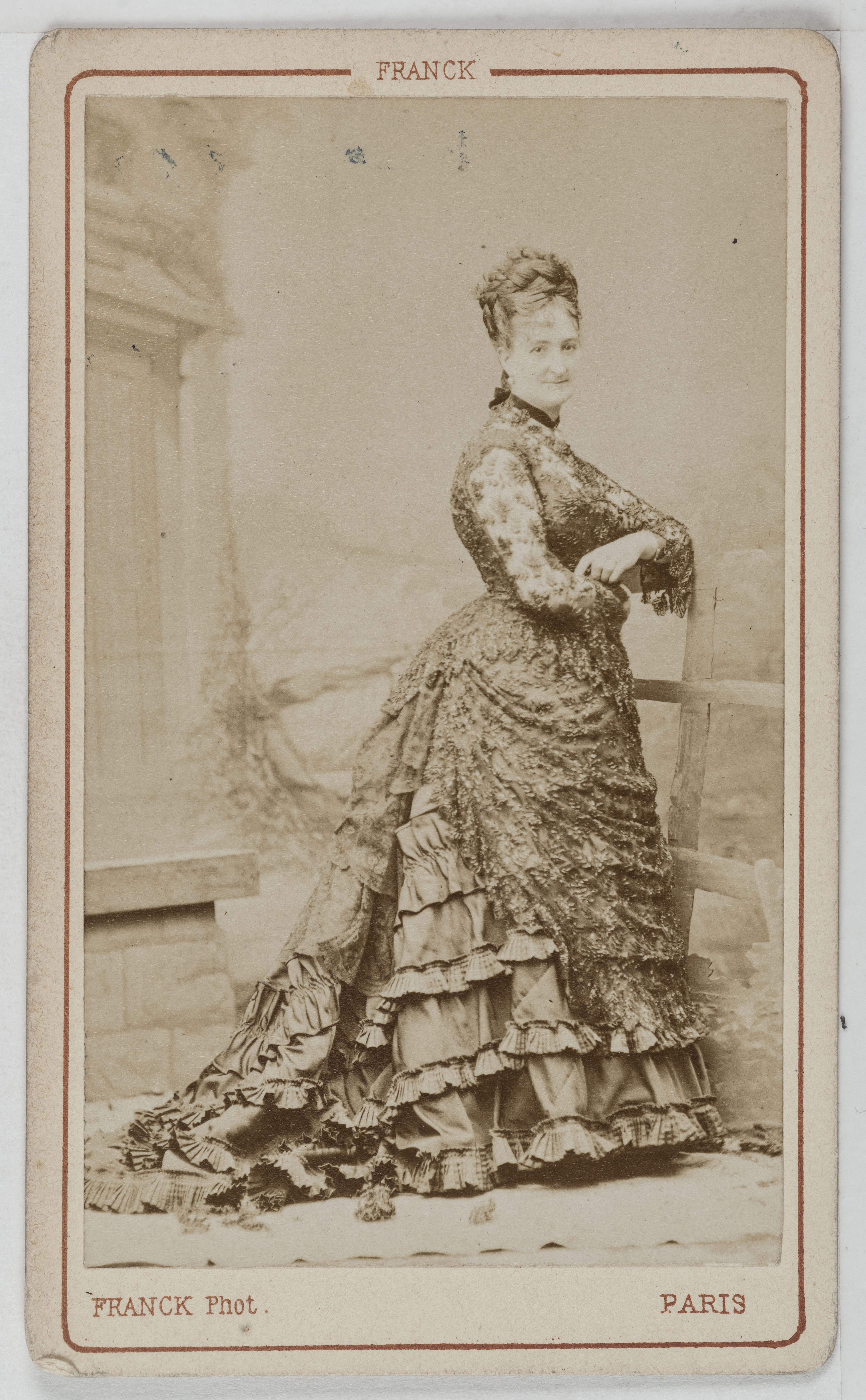 Franck, Portrait de Parent, danseuse au Théâtre des Bouffes Parisiens et au Théâtre de la Porte Saint Martin.