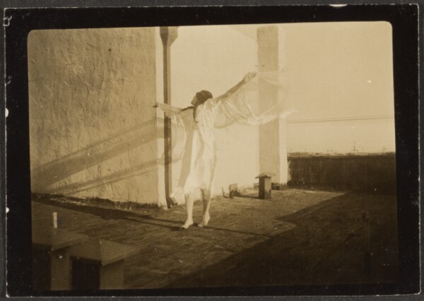 Louis Fleckenstein, [Florence Dancing in Native American Costume]