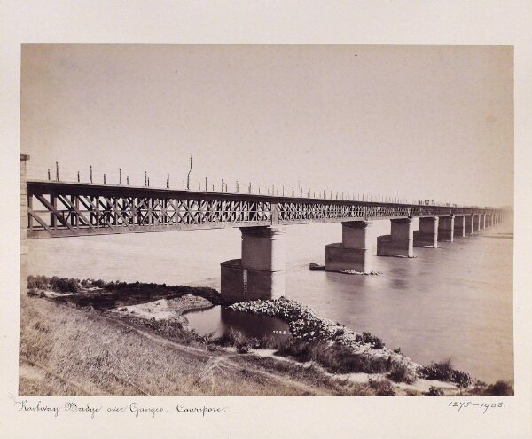 Unknown, Railway bridge across the river Ganges at Cawnpore