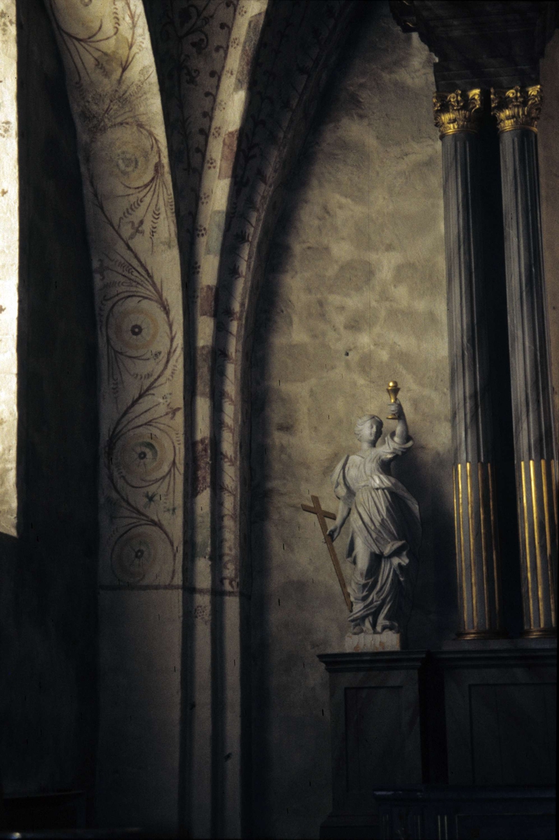 Rune Hammarling, Interior of Bälinge Church, Bälinge parish, Uppland 1989
