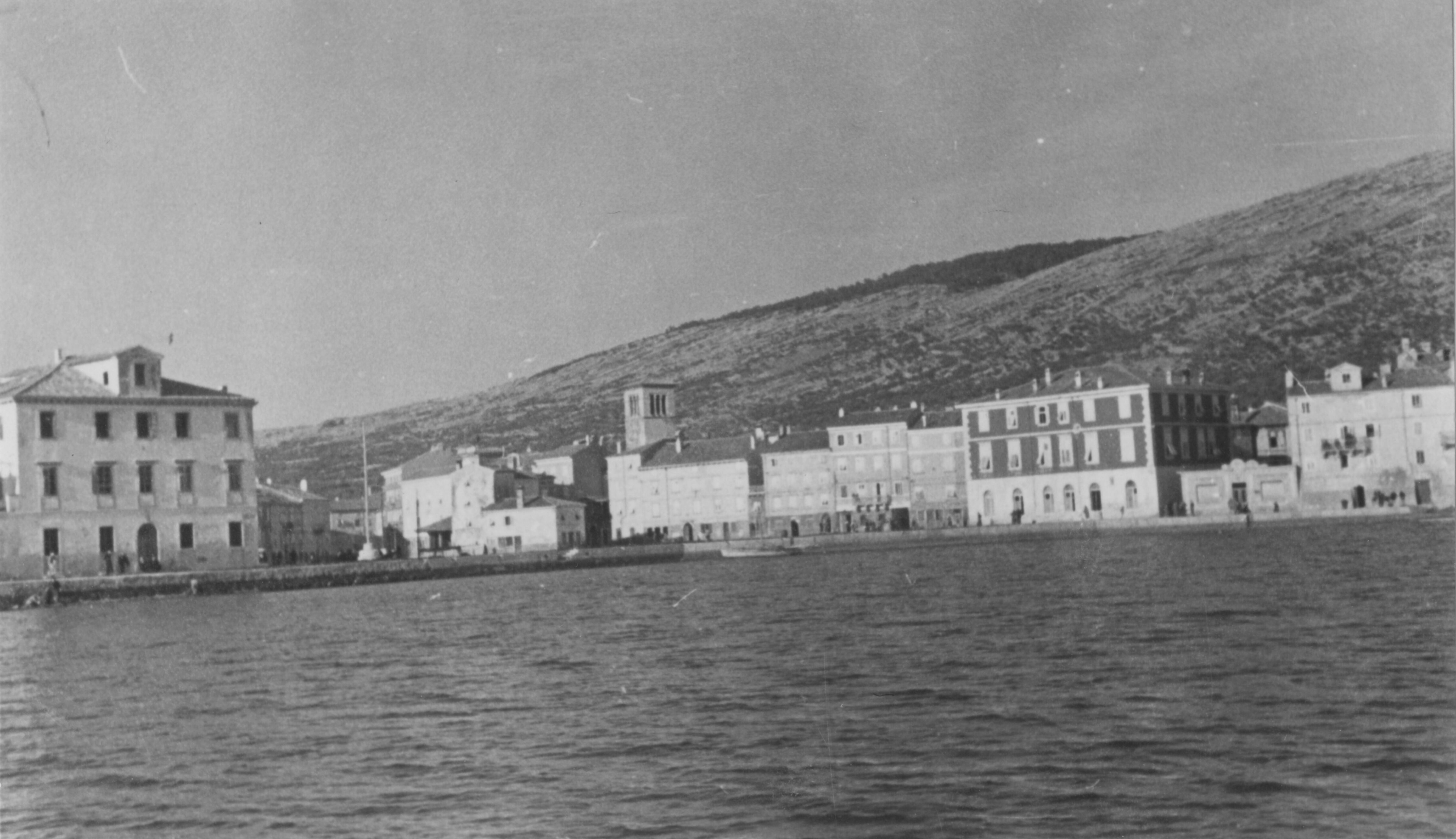 Branko Fučić, Cres, luka