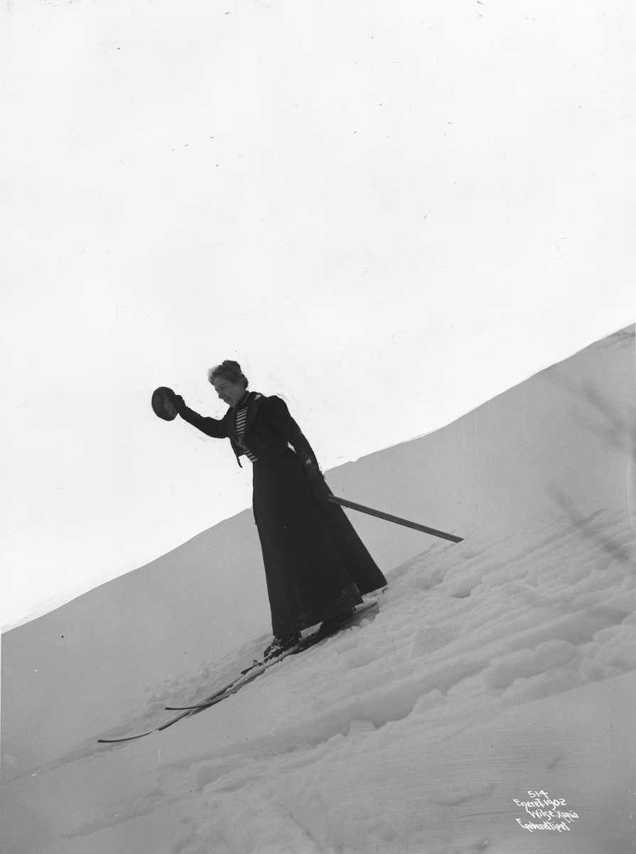 Anders Beer Wilse, Prot: Skipike staaende utover bakke (frk. Orre) Feb.1902
