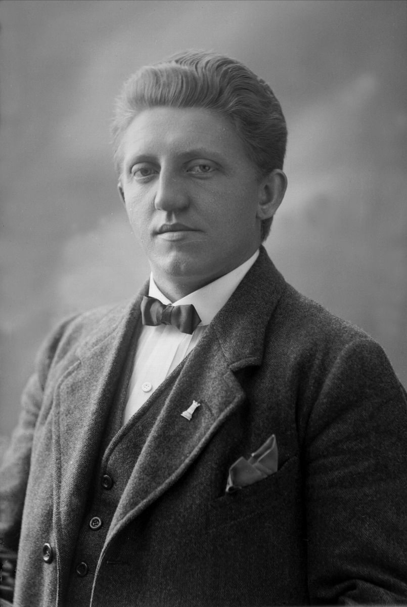 Gustav Borgen, NFB.34714