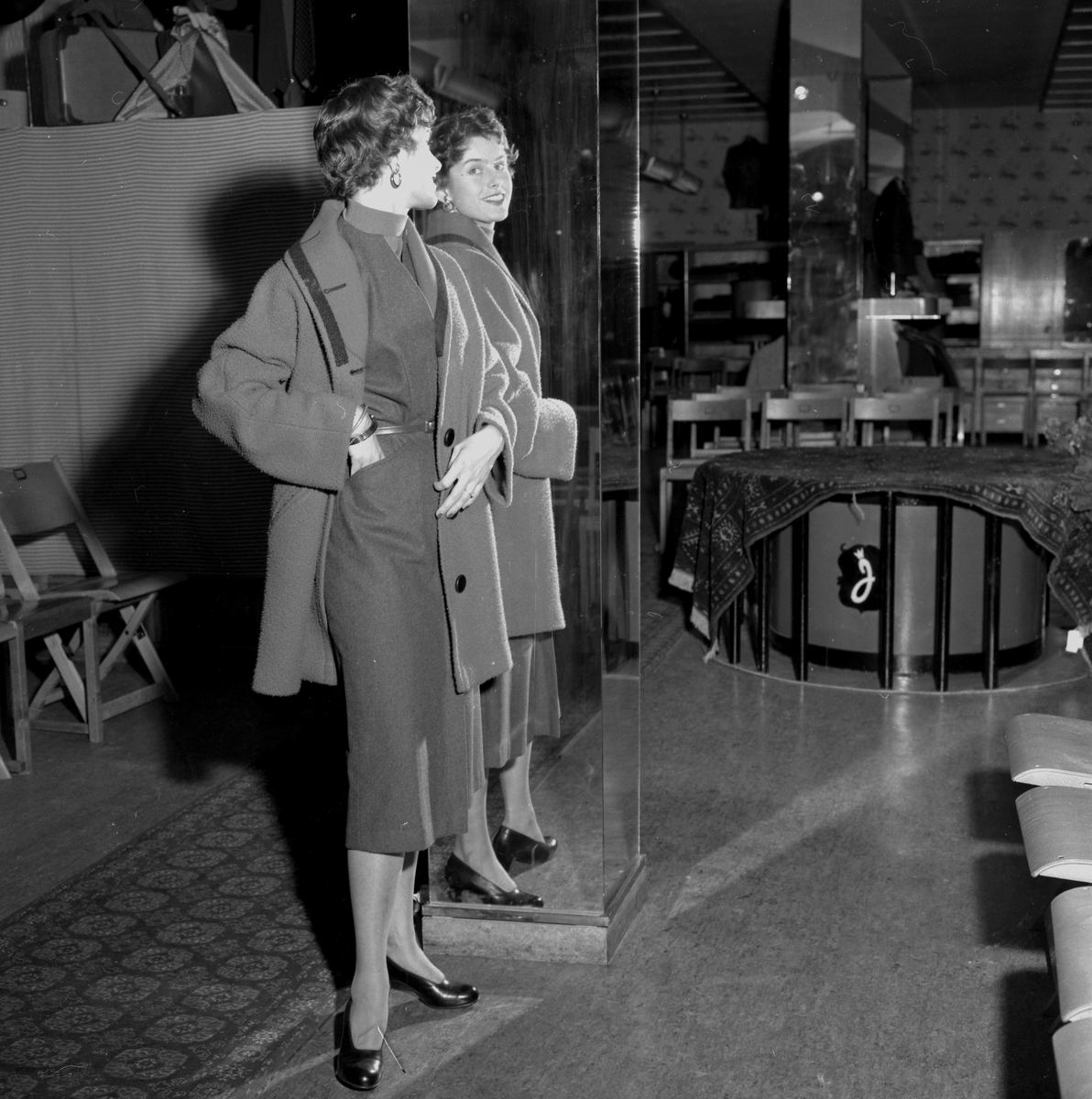 Örebro Kuriren, Mannekänga show on Jörnstedt’s affair. September 18, 1955.
