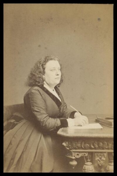 London Stereoscopic and Photographic Company, Guy Little Theatrical Photograph