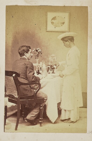 Unknown, [Portrait of man with a servant]