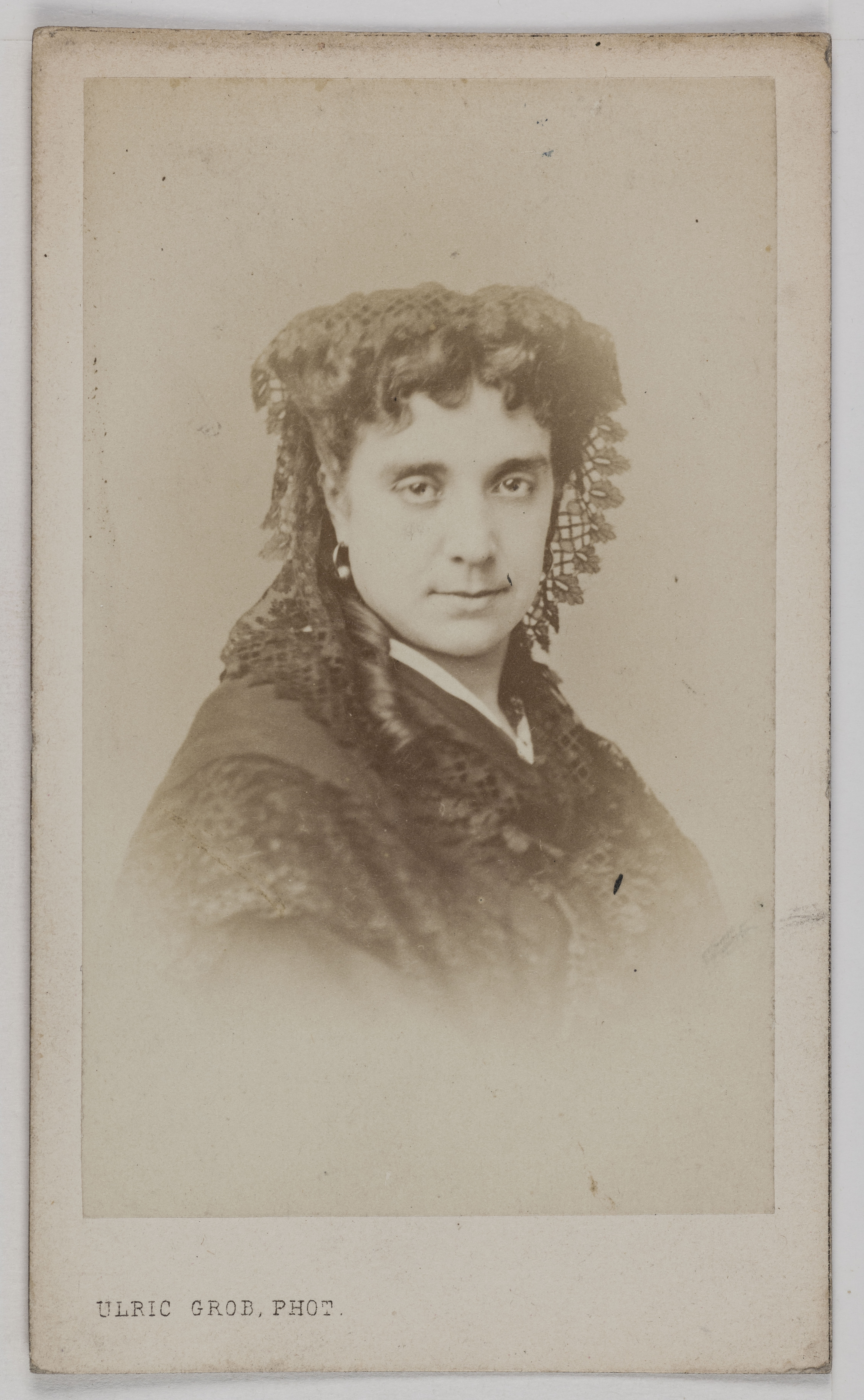 Ulric Grob, Portrait de Marie Eugénie Vigne, (Marie Eugénie Bénéfand, 18..-1887), actrice de théâtre entre 1853 et 1878.