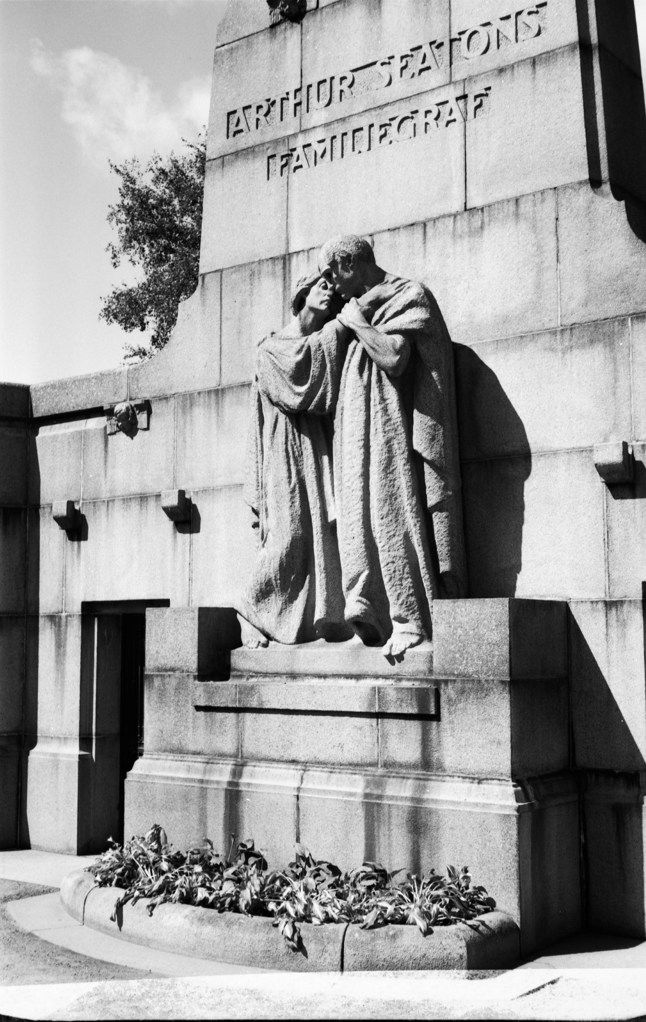 Gustaf Ewald, Göteborg, Östra kyrkogården
