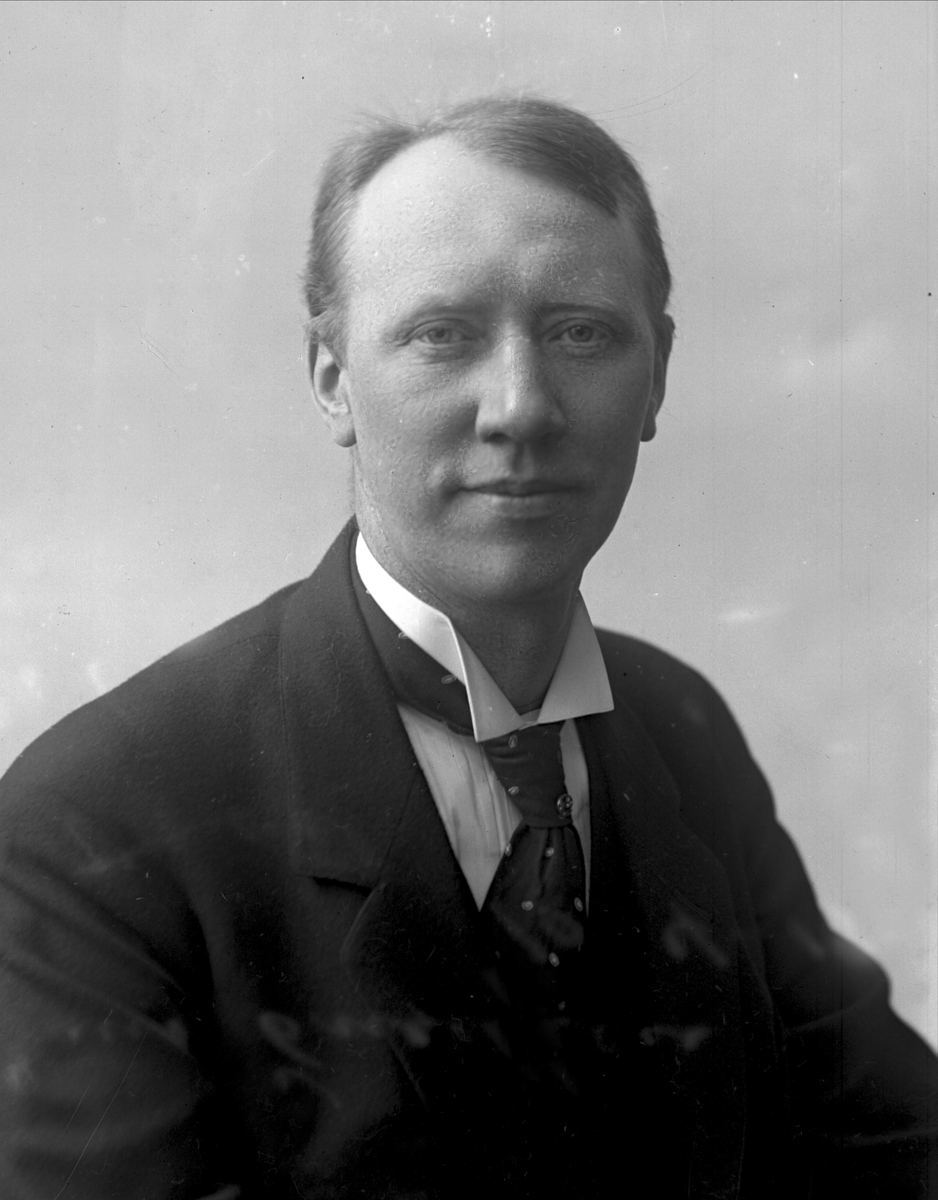 Gustav Borgen, NFB.28475