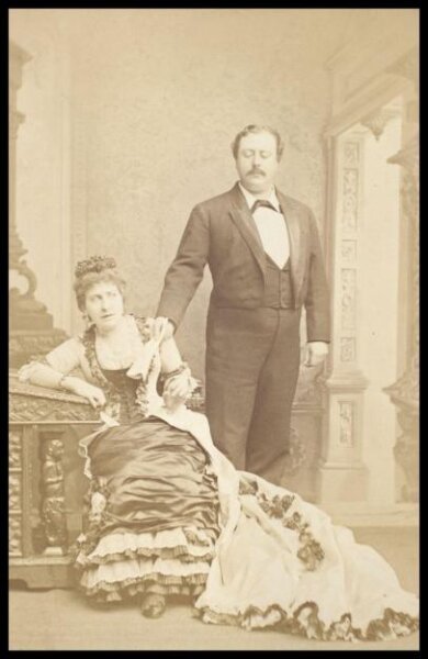 London Stereoscopic and Photographic Company, Guy Little Theatrical Photograph