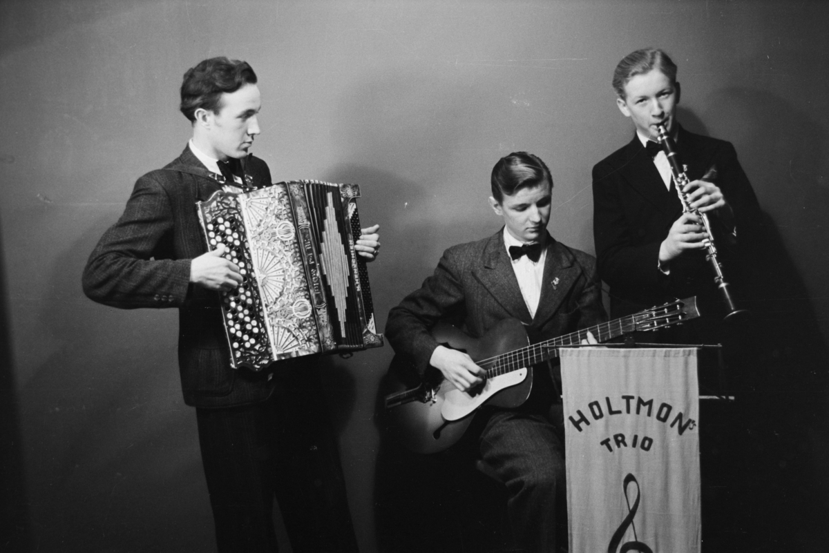 Unknown artist, Holtmons trio,musikere
