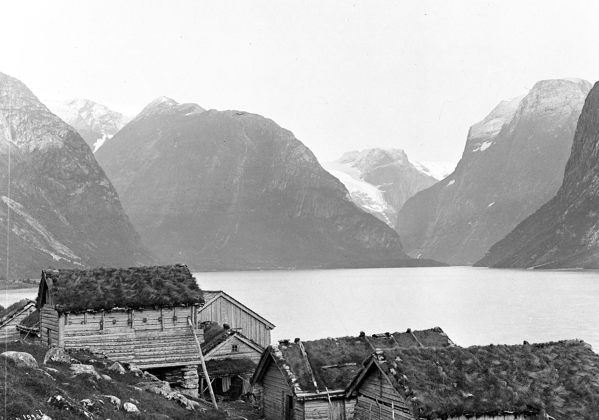 Axel Lindahl, Prot: Nordfjord Parti fra Loenvandet