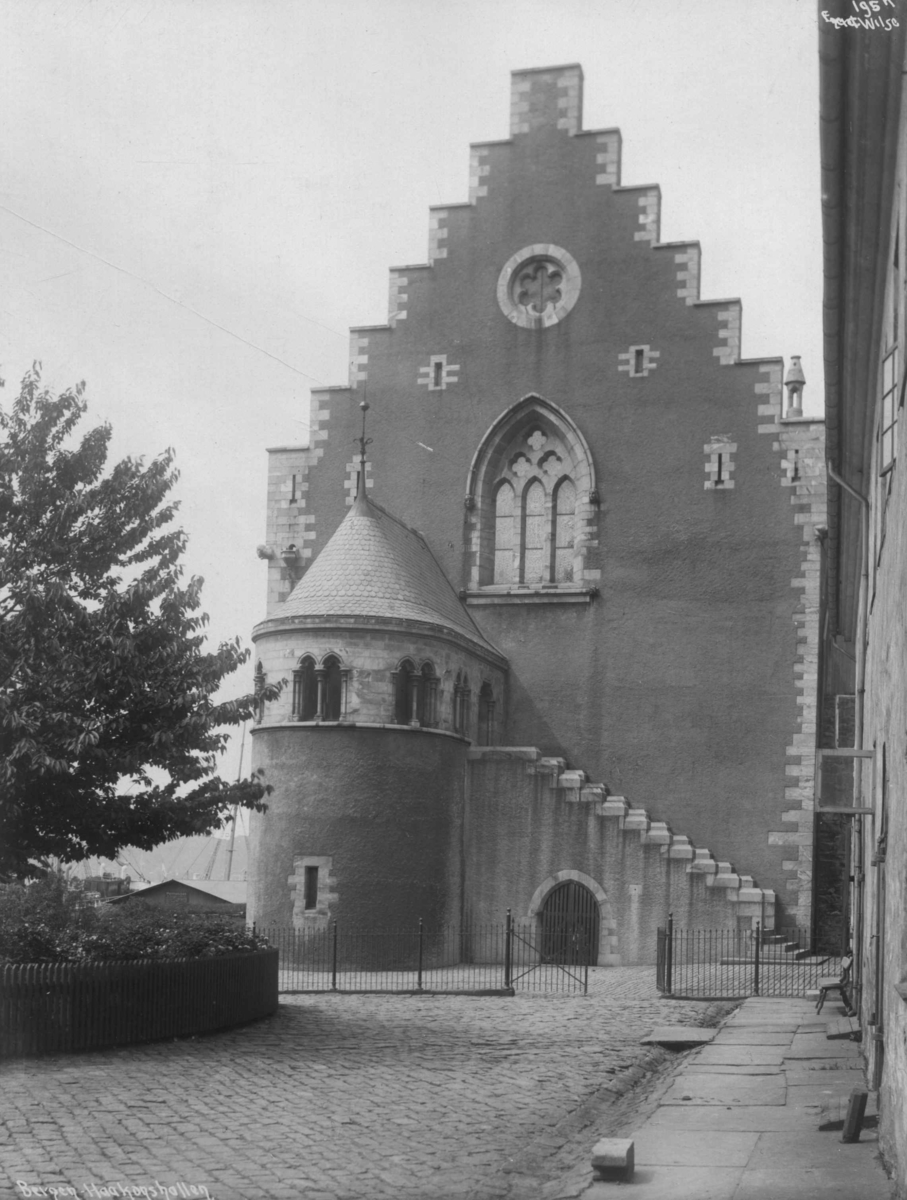 Anders Beer Wilse, Håkonshallen, Bergen H og I.