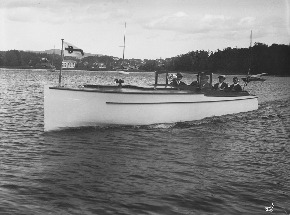 Anders Beer Wilse, Konv: Maritim - motorbaad