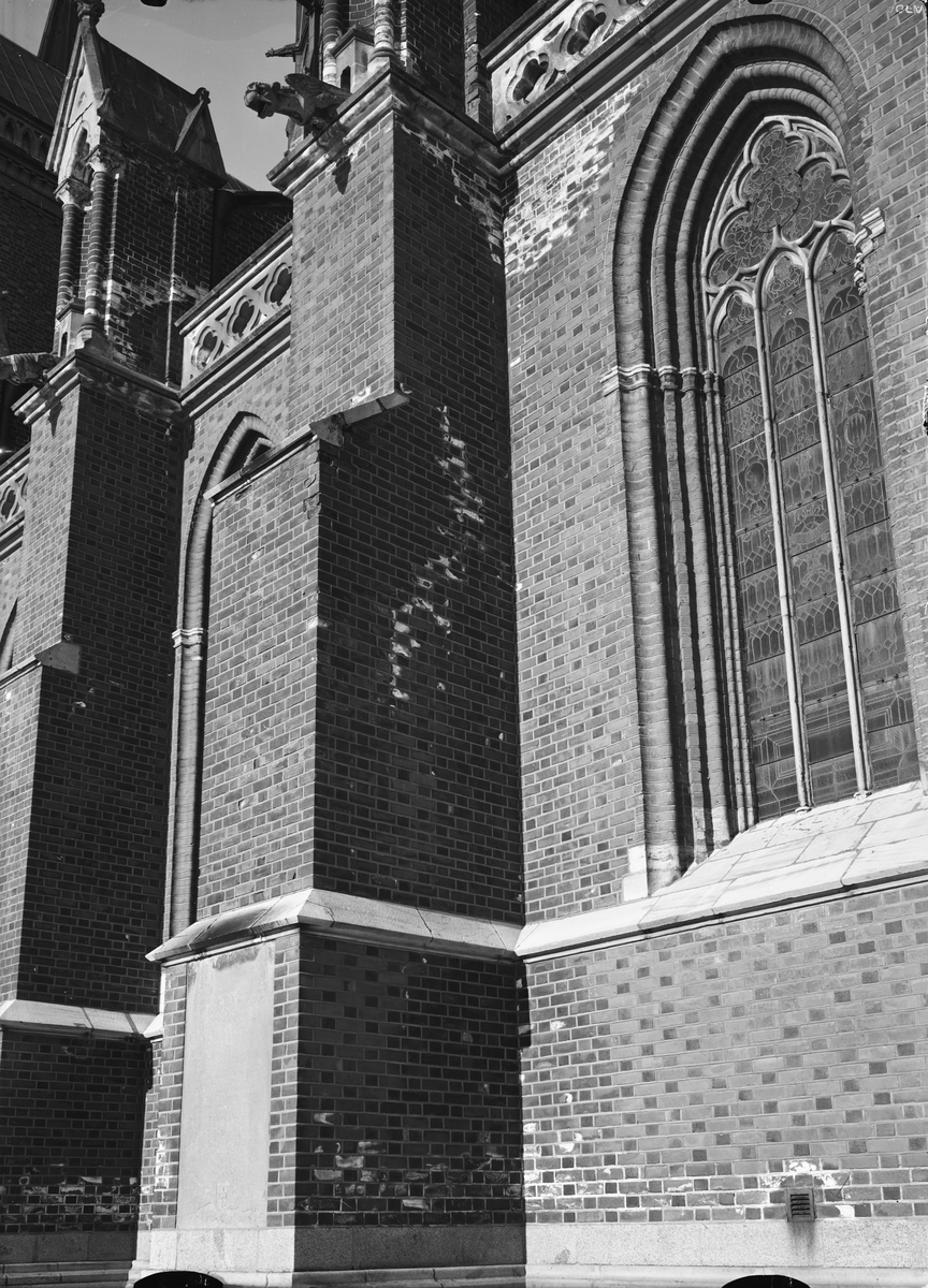 Paul Sandberg, Skador i murverk, Uppsala domkyrka 1938