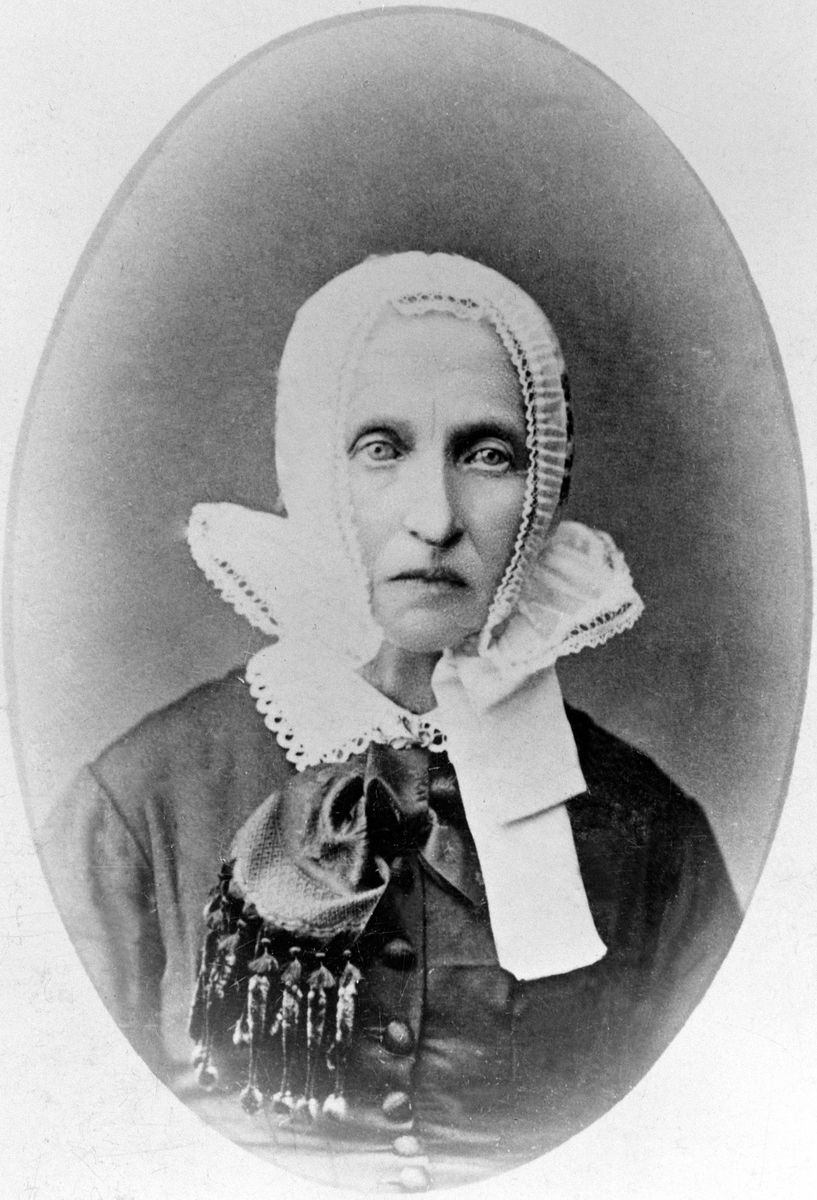 Anno Domkirkeodden, Portrett Sigrid Stenseng født Hersoug 1822, gift med Johannes Johannesen Skjønsby, Ringsaker.
