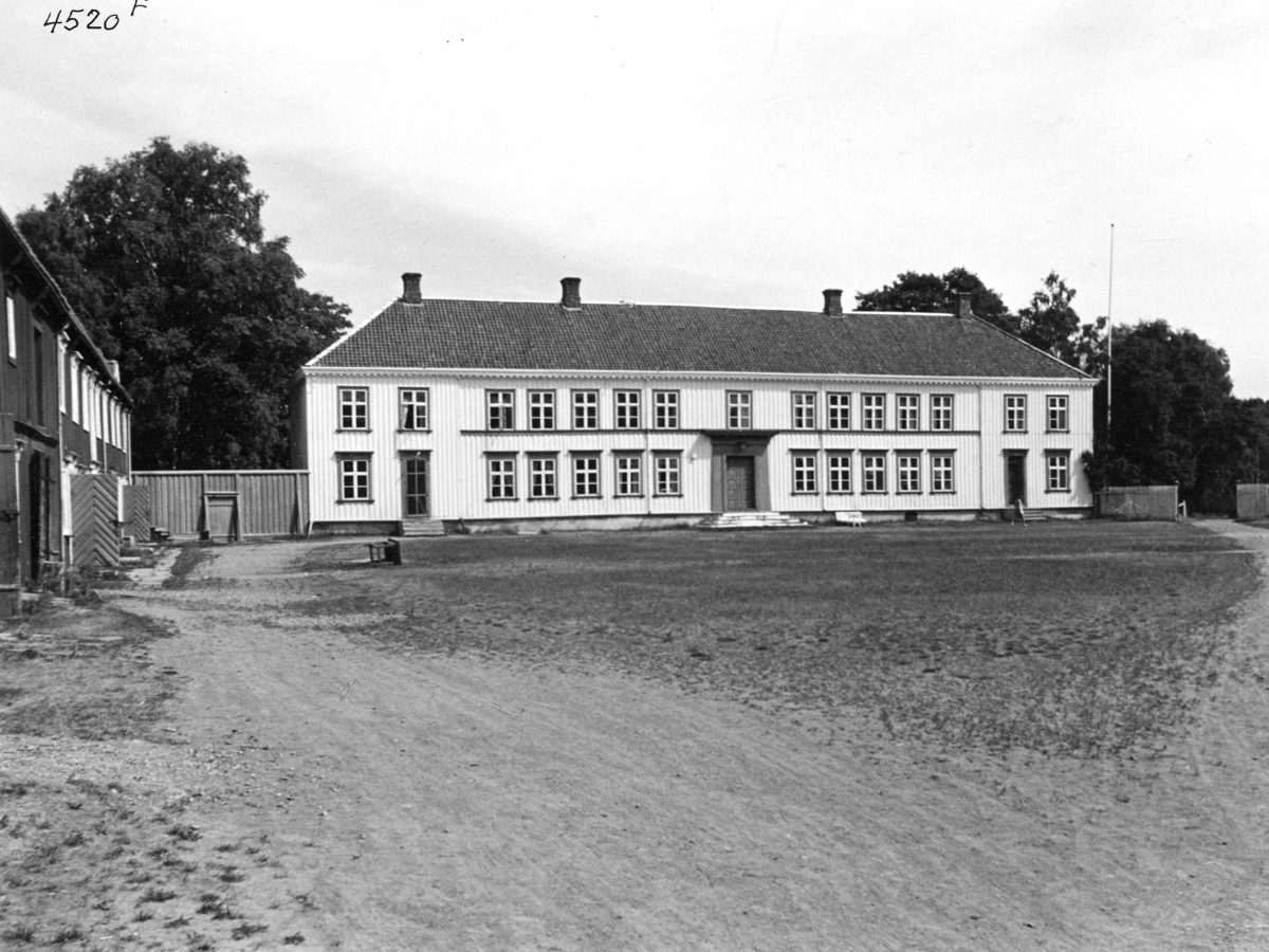 Anders Beer Wilse, Topografi