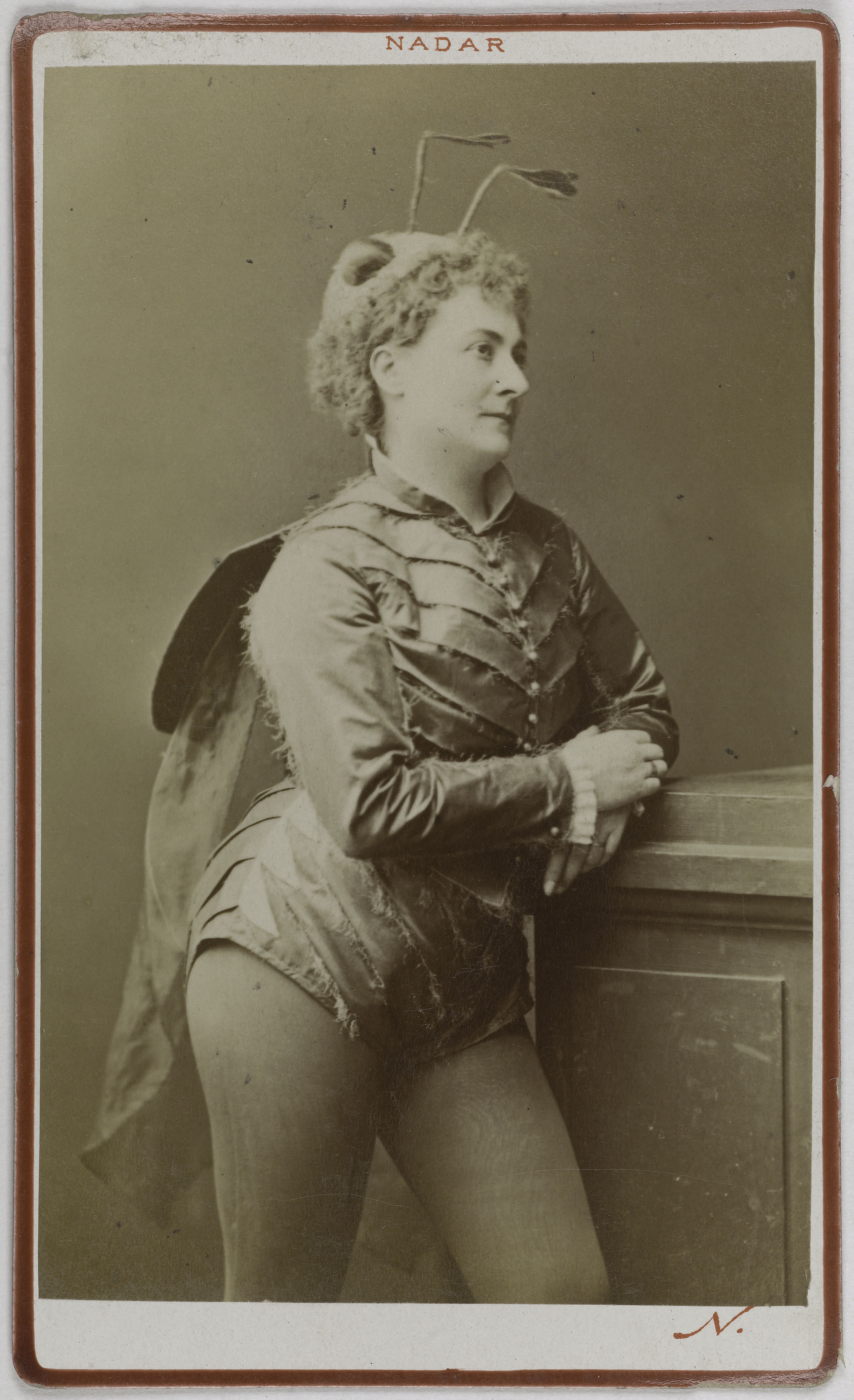 Atelier Nadar, Portrait de Mme Peschard, (née Marie Blanche Renouleau), (-1888), (actrice)