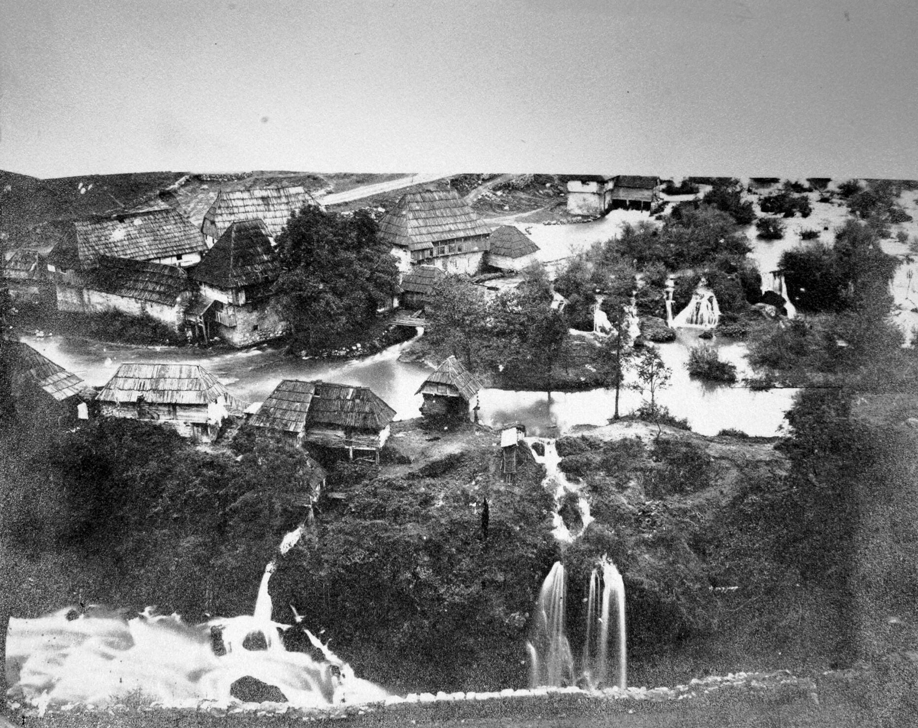 Ivan Standl, Rastoke (Slunj), veduta sa starim mlinovima i vodopadima