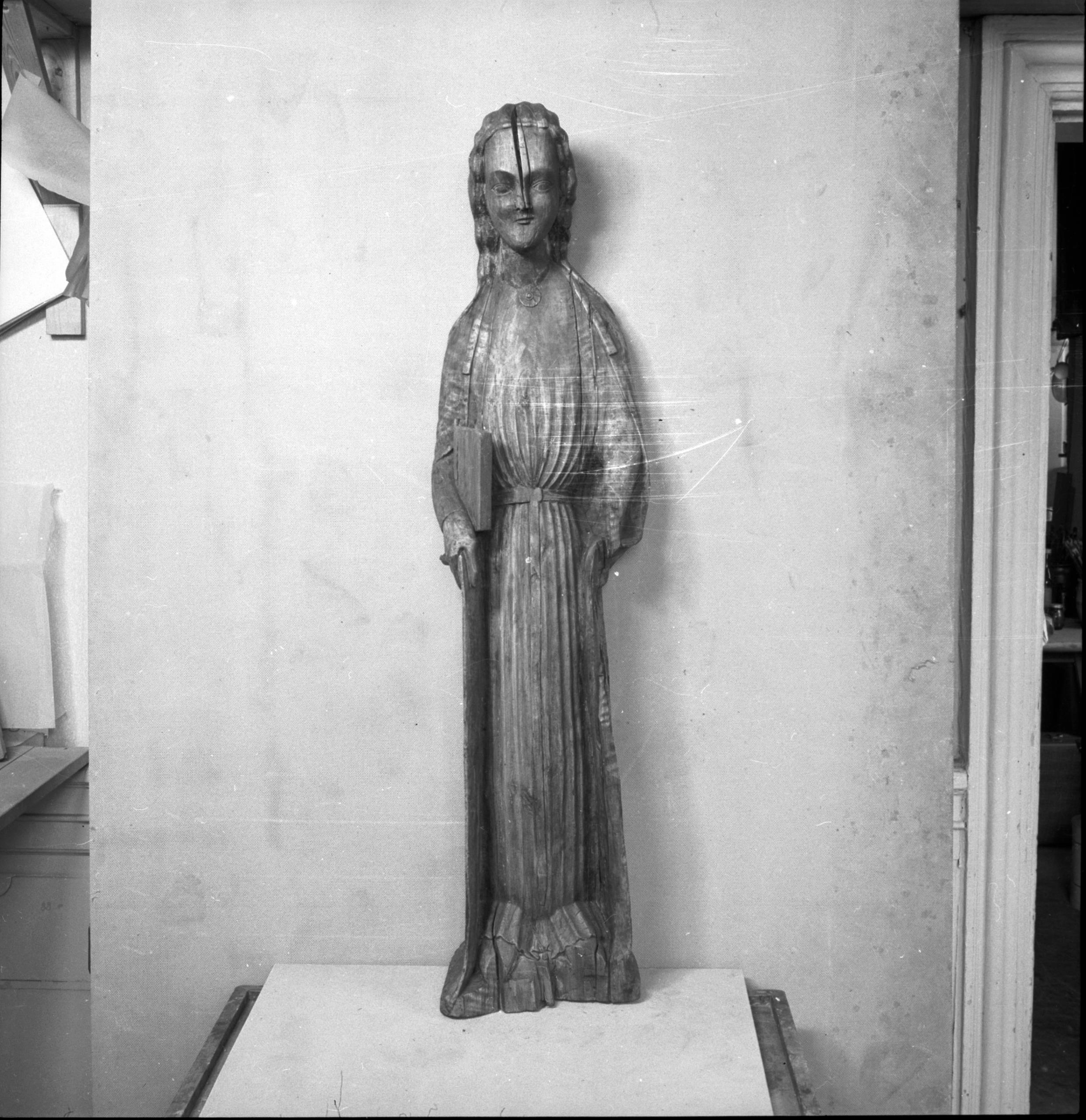 Nils Lagergren, Hölö kyrka