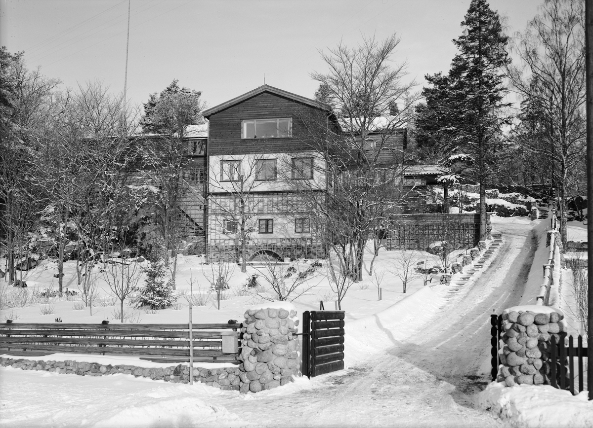 Paul Sandberg, Byggmästaren Anders Diös villa, Vårdsätravägen, kvarteret Aspen, Graneberg, Sunnersta, Uppsala 1935